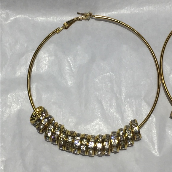 Vintage Gold Hoops with Pave Beads Barami - Picture 5 of 7